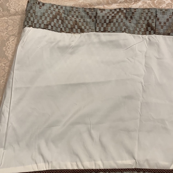 Elite Flambé Lined Back Tab Window Valance - Set Of Four - Picture 6 of 6